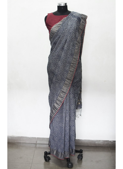 Grey, Handwoven Organic Cotton, Textured Weave , Tie & dye, Occasion Wear, Jari, Rai Bandhani Saree